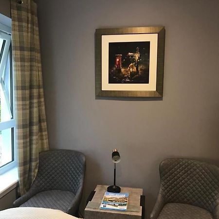 Fort William Studios Luaran gambar